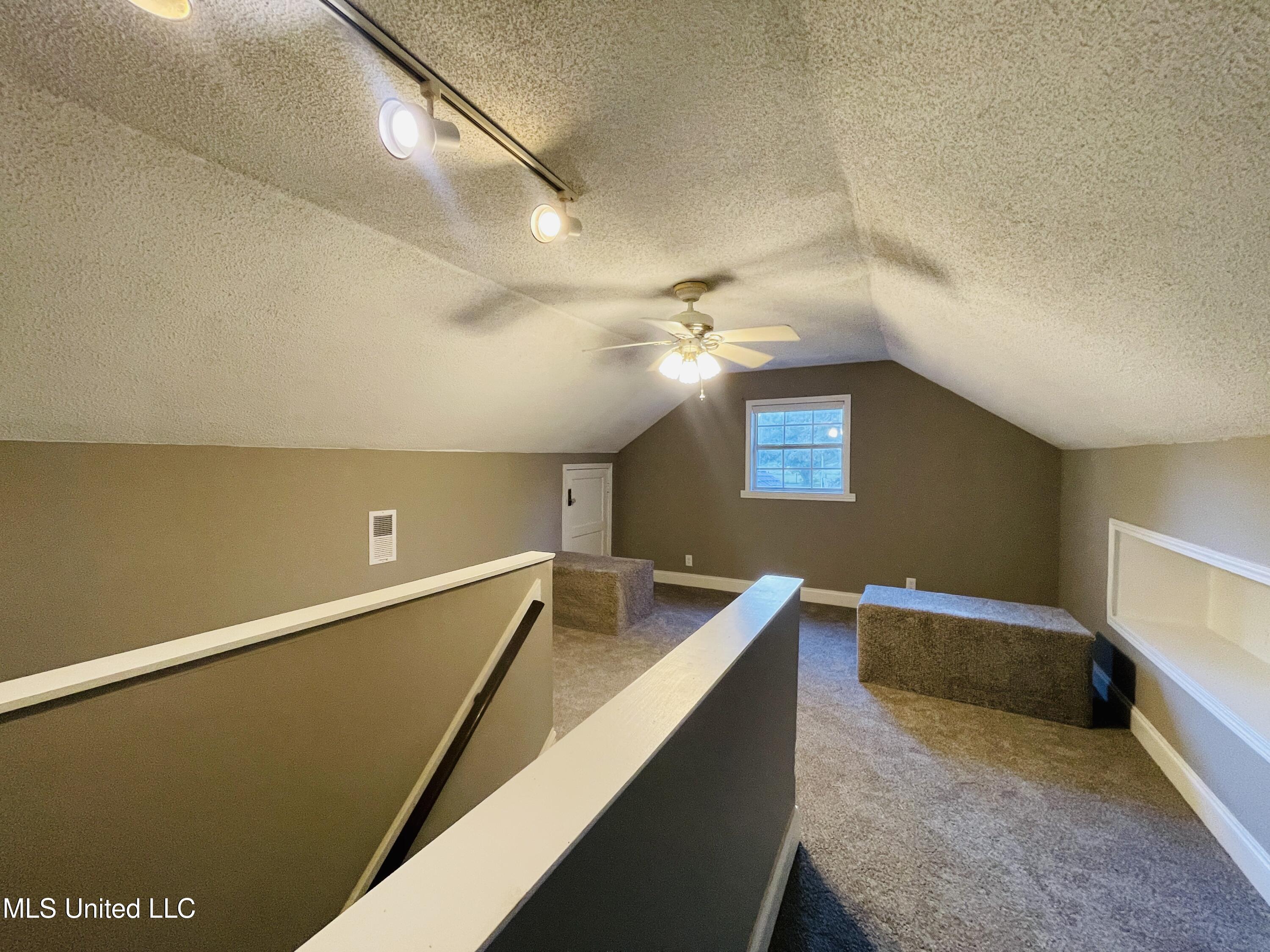 903 Shinault Road Byhalia, MS 38611 - Photo 34 of 42 IMG_3413