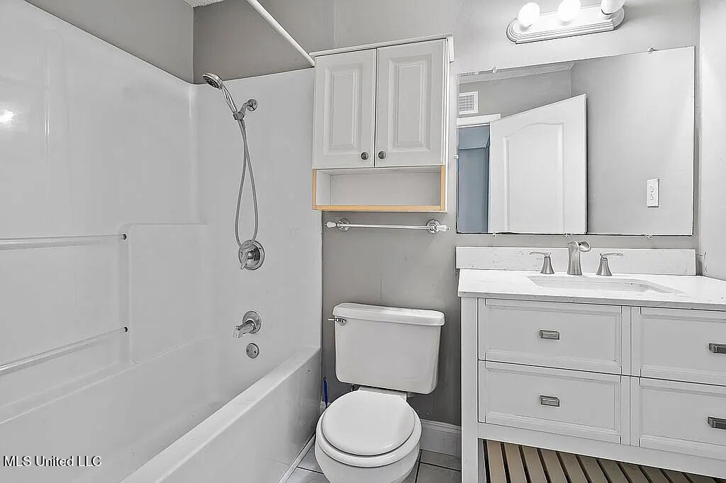 903 Shinault Road Byhalia, MS 38611 - Photo 37 of 42 IMG_3503