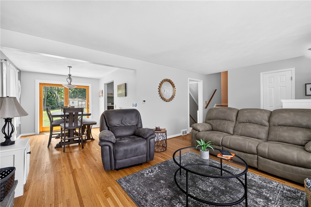 1219 Wall Road Webster, NY 14580 - Photo 8 of 29