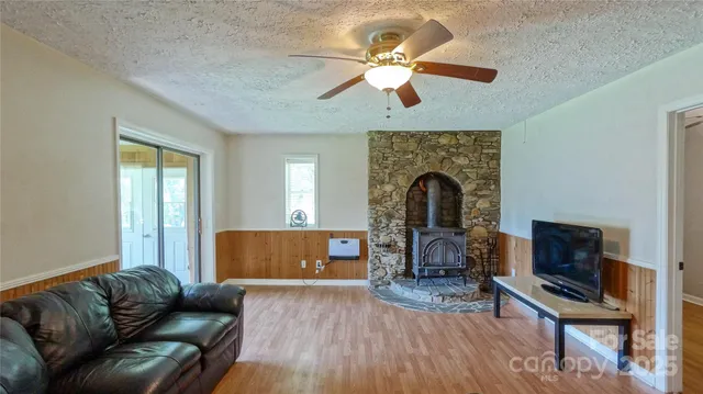 $469,000 | 244 Clay Hodges Road, Boone, NC 28607