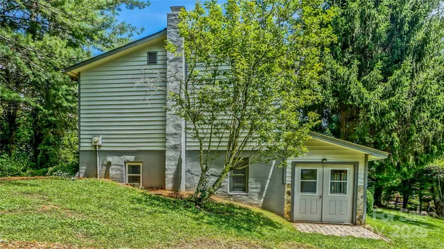 $469,000 | 244 Clay Hodges Road, Boone, NC 28607