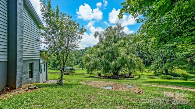 $469,000 | 244 Clay Hodges Road, Boone, NC 28607