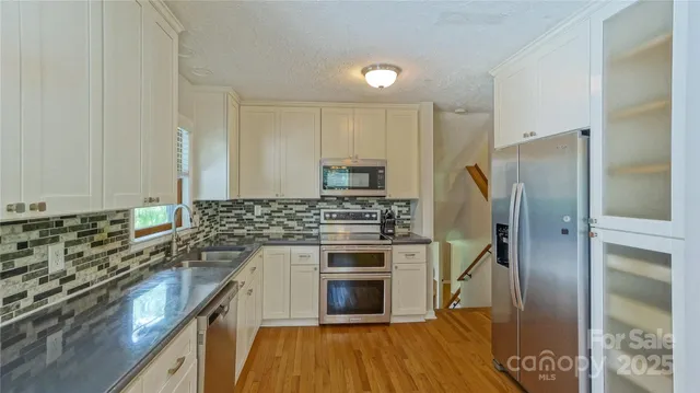 $469,000 | 244 Clay Hodges Road, Boone, NC 28607