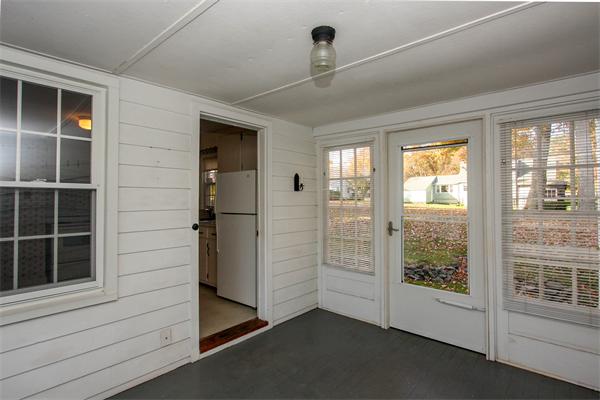 36 Rogers Road East Longmeadow, MA 01028 - Photo 3 of 16 Gallery Image 3