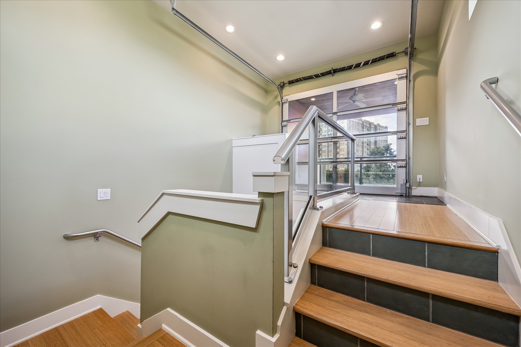 1610 Calumet Street Houston, TX 77004 - Photo 23 of 36 a view of entryway