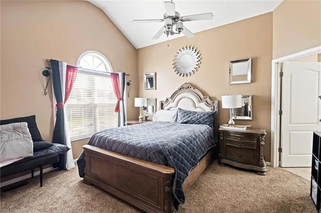 $349,900 | 810 North Cloverdale Court, Independence, MO 64056