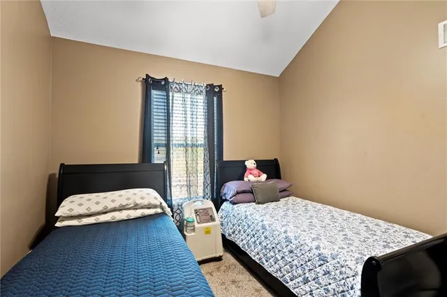 $349,900 | 810 North Cloverdale Court, Independence, MO 64056