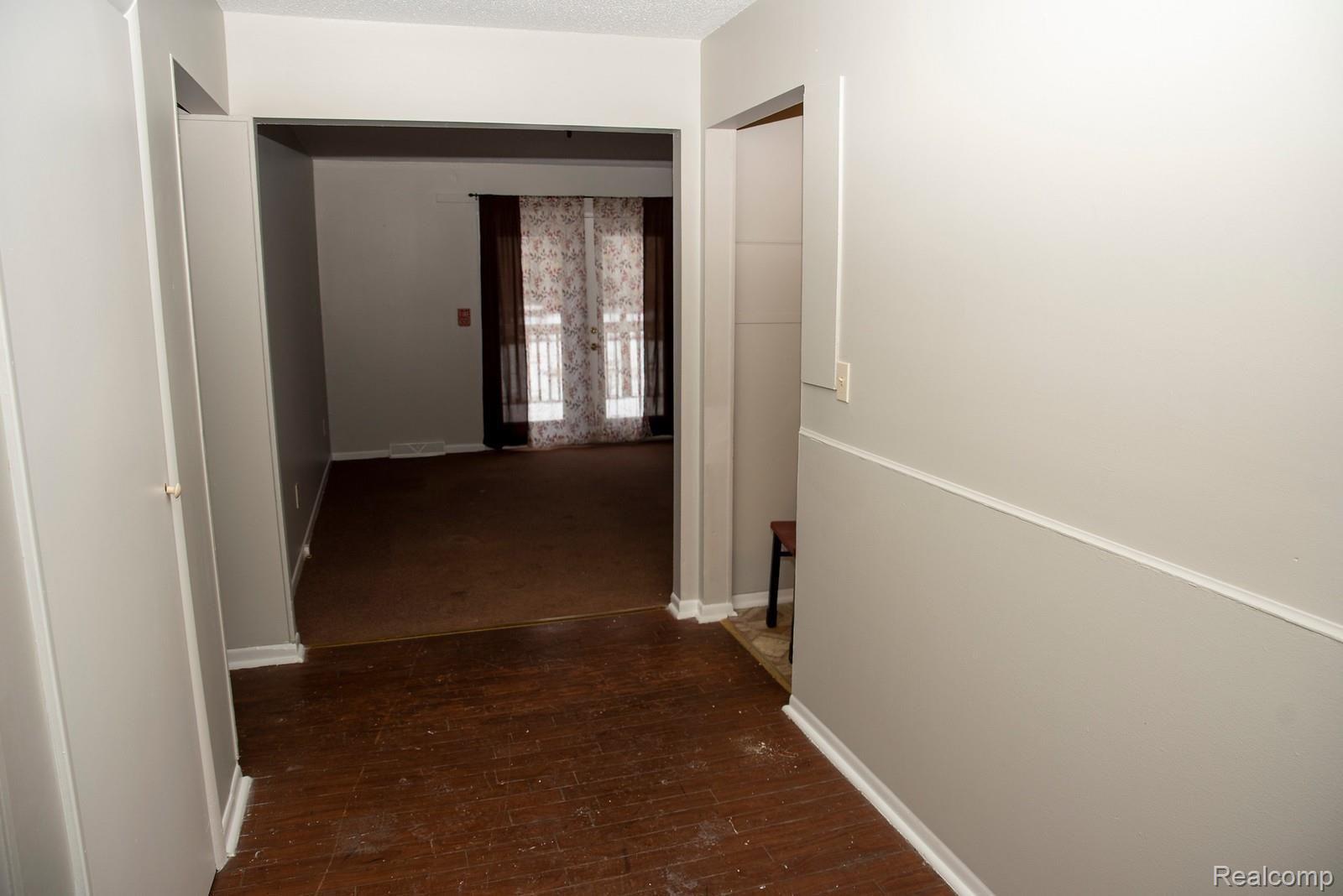 3800 Canton Ctr Road Canton, MI 48188 - Photo 7 of 41 5.jpg