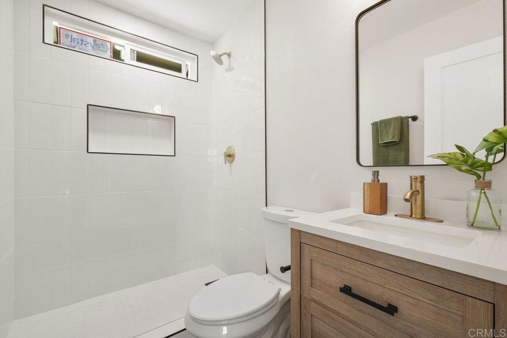 1744 Round Tree Drive Oceanside, CA 92056 - Photo 11 of 16