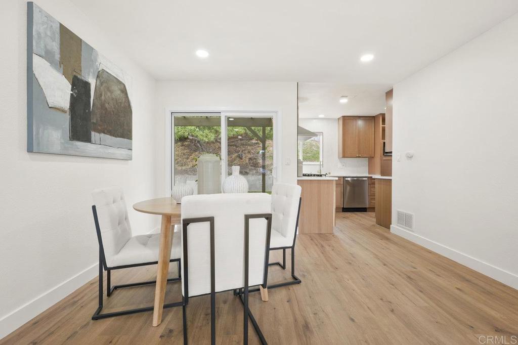 1744 Round Tree Drive Oceanside, CA 92056 - Photo 6 of 16