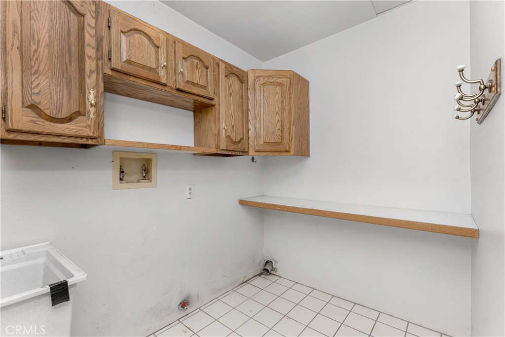 9348 Tujunga Canyon Boulevard Tujunga, CA 91042 - Photo 11 of 39