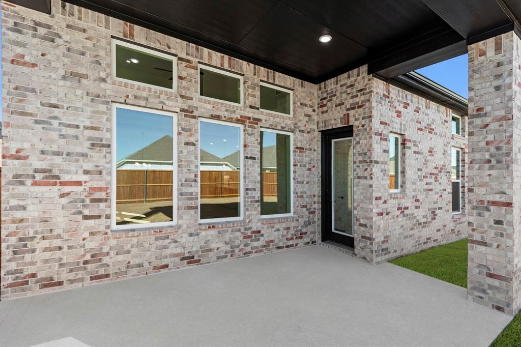 1617 Yorkie Drive Forney, TX 75126 - Photo 33 of 40 24_25. 1617 Yorkie - Patio