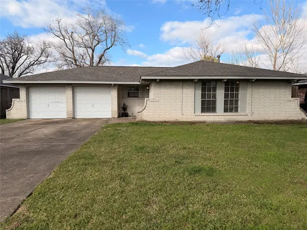 $185,000 | 7618 Garsee Drive, Houston, TX 77040