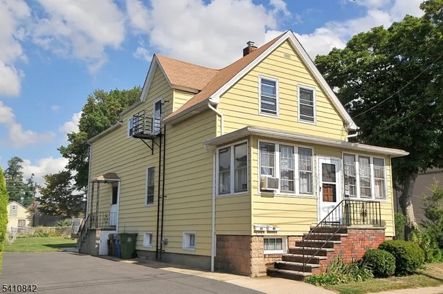 $699,000 | 212 West Morris Avenue, Linden, NJ 07036