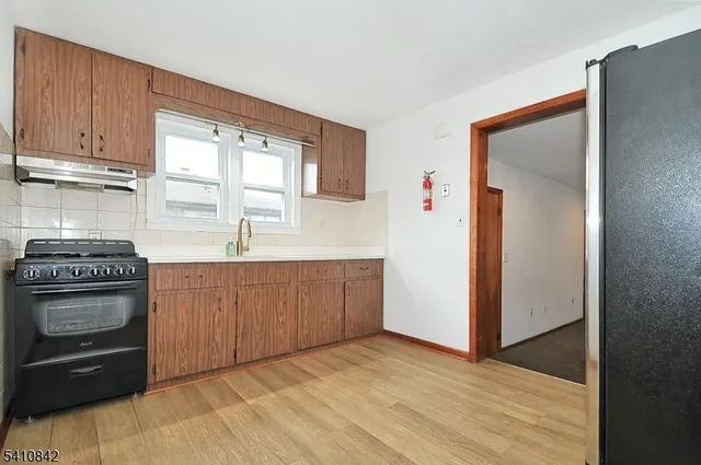 $699,000 | 212 West Morris Avenue, Linden, NJ 07036