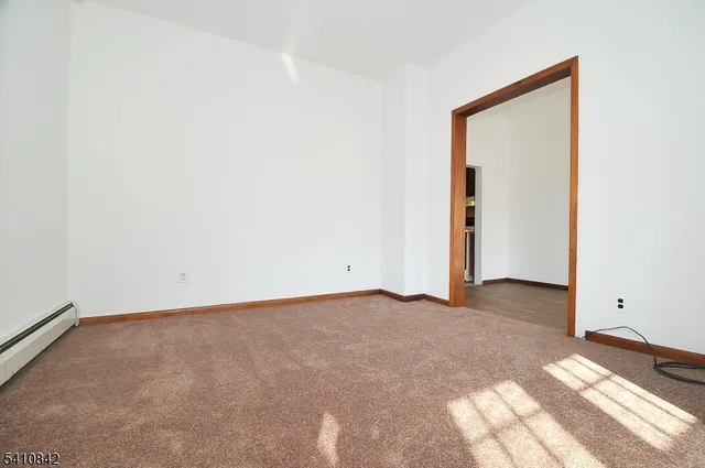 $699,000 | 212 West Morris Avenue, Linden, NJ 07036