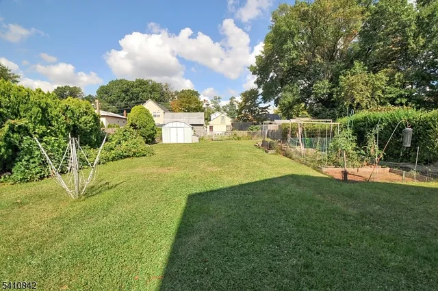 $699,000 | 212 West Morris Avenue, Linden, NJ 07036