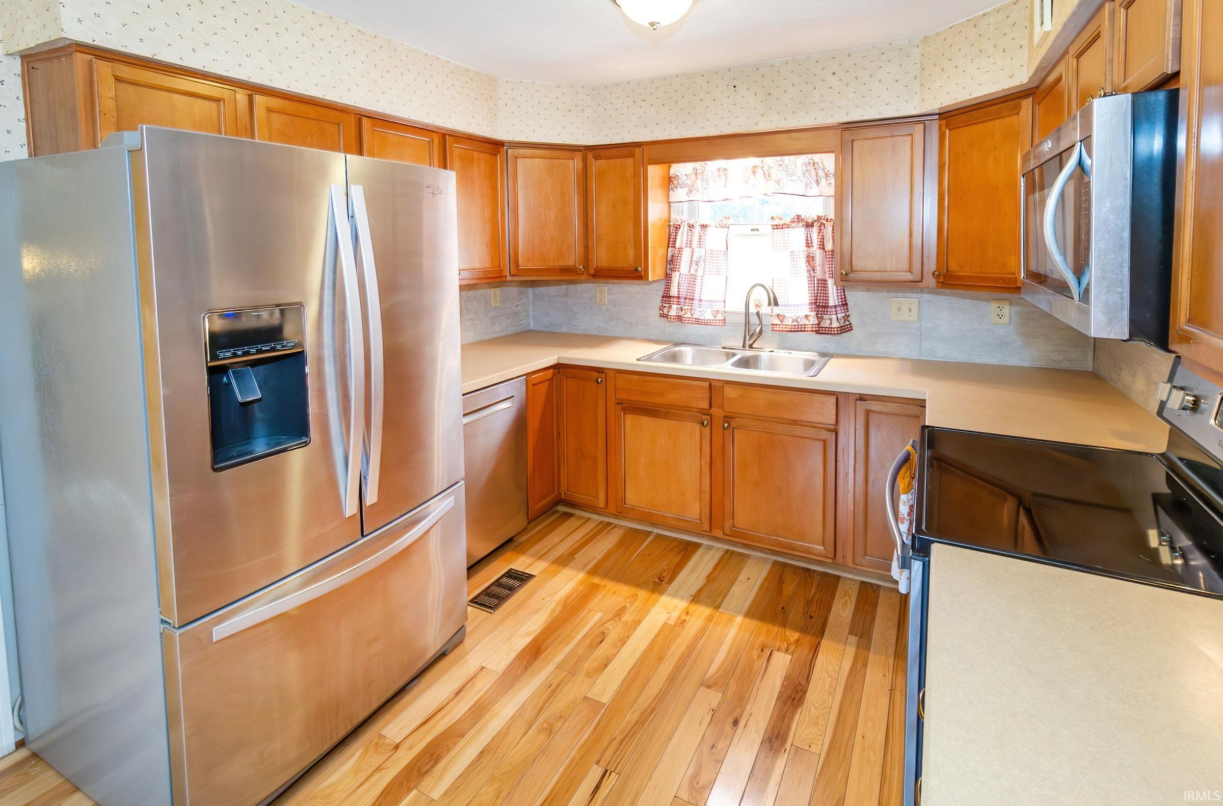 8644 South Vann Road Newburgh, IN 47630 - Photo 14 of 36