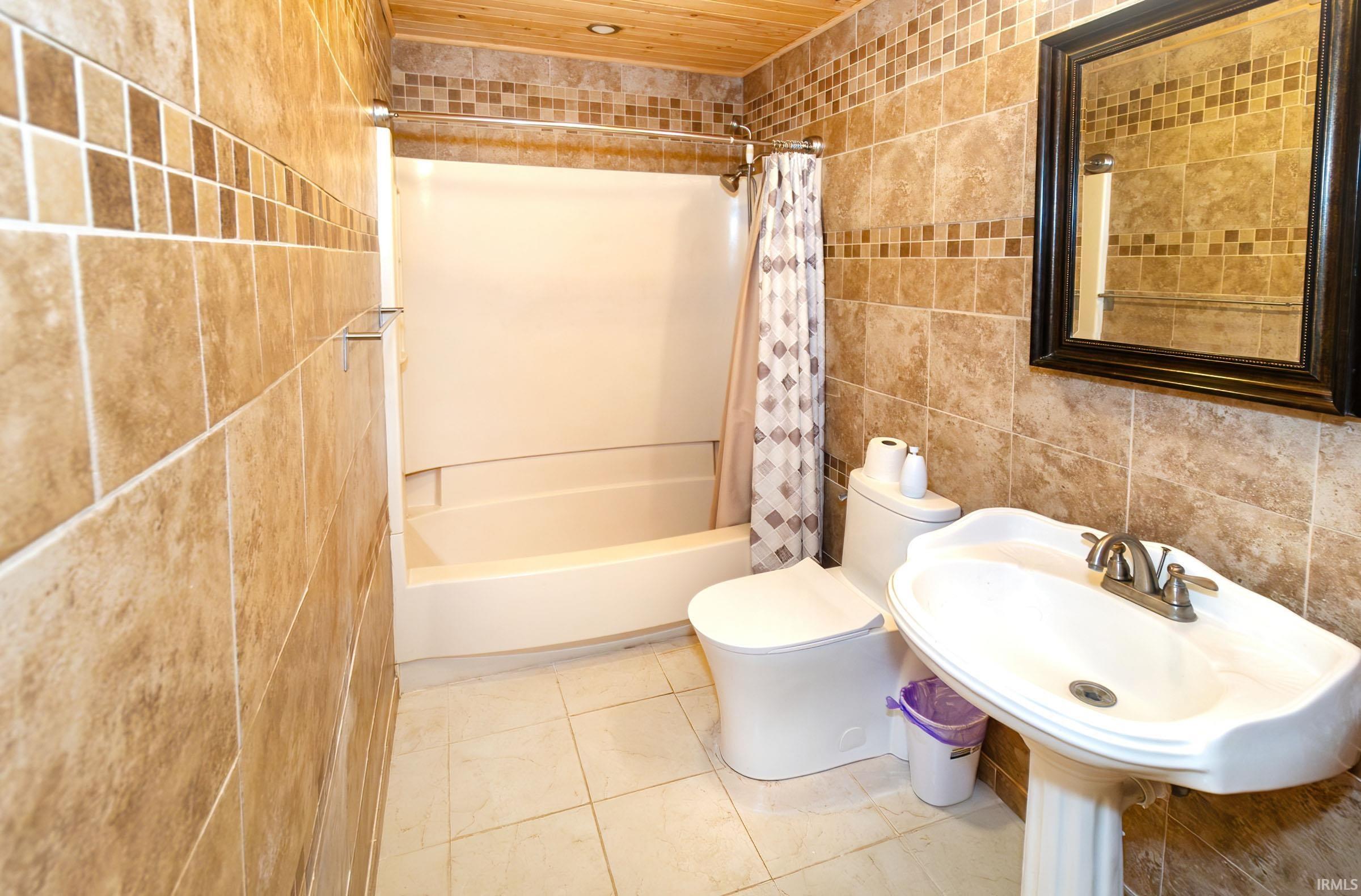 8644 South Vann Road Newburgh, IN 47630 - Photo 18 of 36