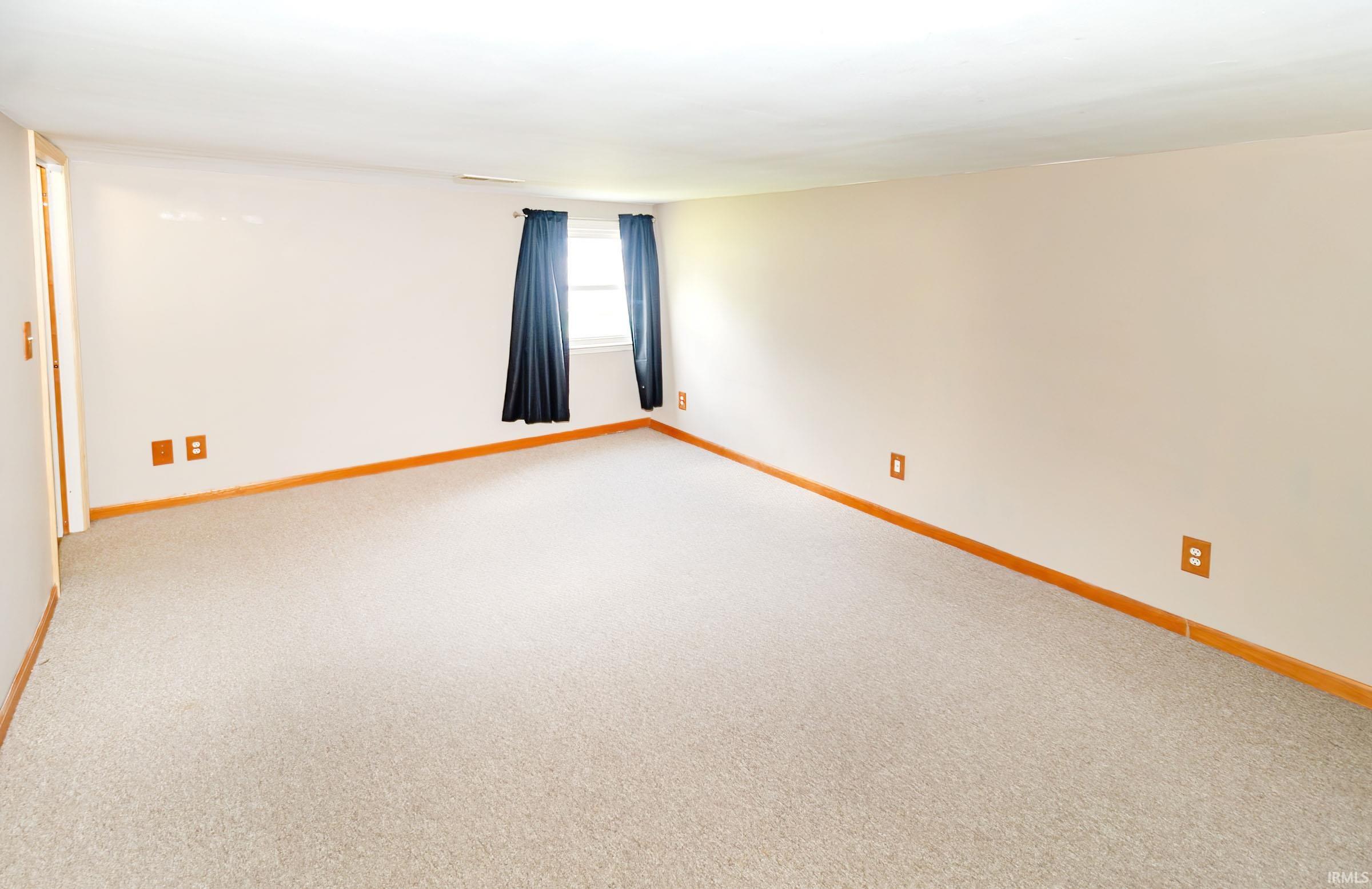 8644 South Vann Road Newburgh, IN 47630 - Photo 32 of 36