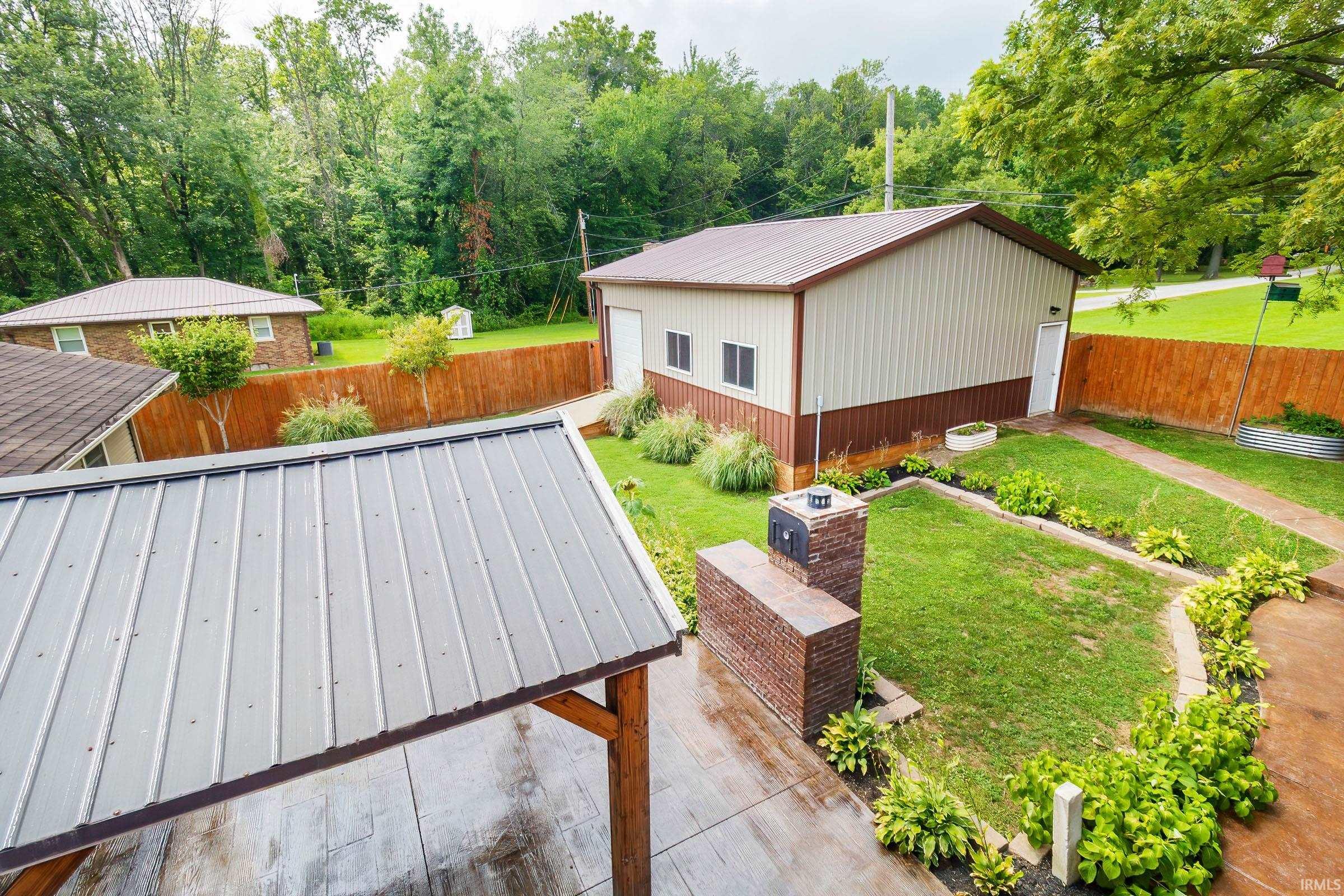 8644 South Vann Road Newburgh, IN 47630 - Photo 7 of 36