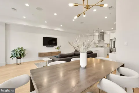 $824,999 | 1230 Fairmont Street Northwest, Unit 2, Washington, DC 20009