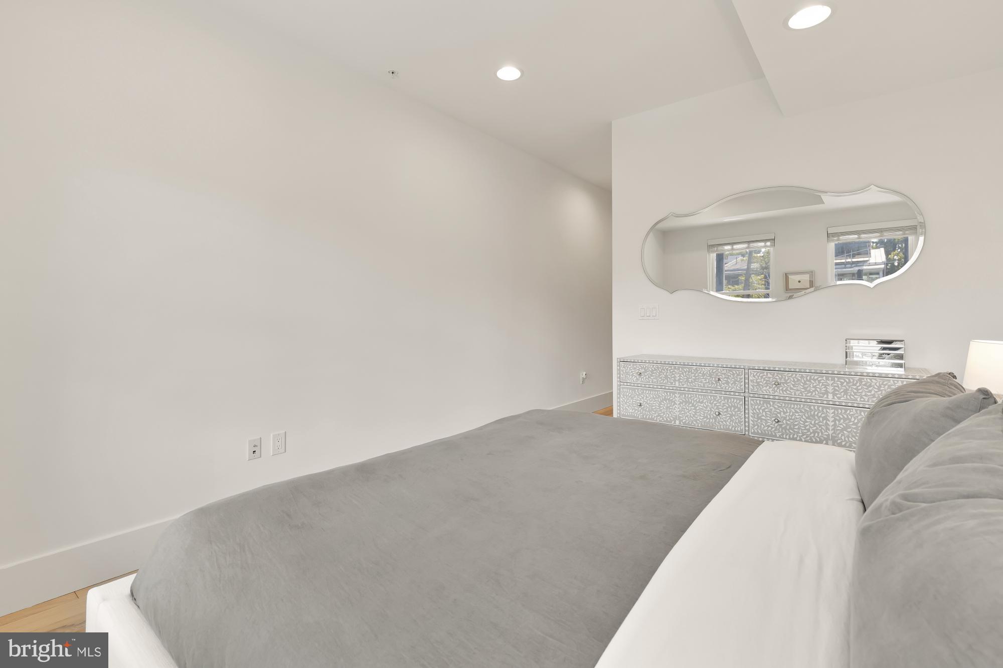 1230 Fairmont Street Northwest, Unit 2 Washington, DC 20009 - Photo 32 of 43