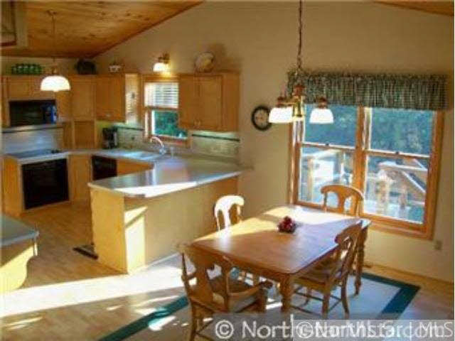 52165 Eagle Point Spur Bigfork, MN 56628 - Photo 7 of 10