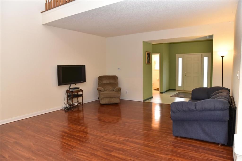 12262 Running Springs Road Fishers, IN 46037 - Photo 4 of 24 Gallery Image 4