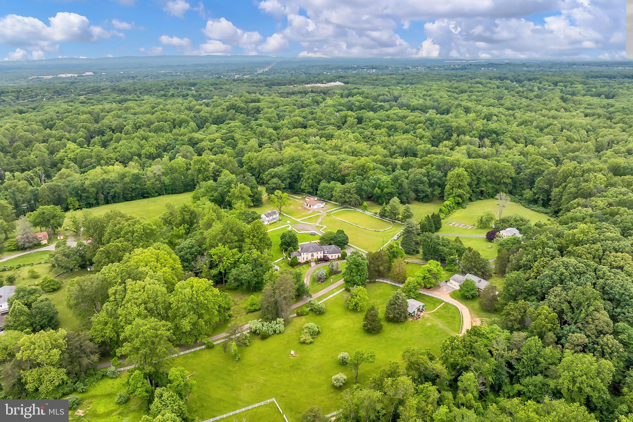 13310 Compton Road Clifton, VA 20124 - Photo 1 of 117