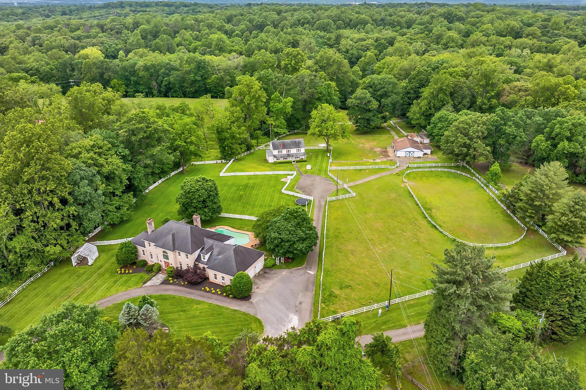 13310 Compton Road Clifton, VA 20124 - Photo 3 of 117