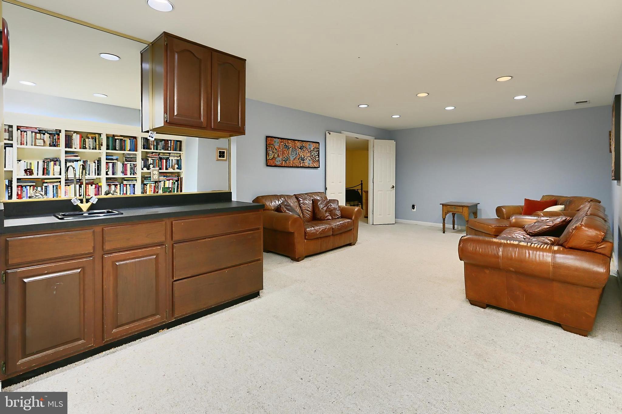 13310 Compton Road Clifton, VA 20124 - Photo 49 of 117 a living room with furniture