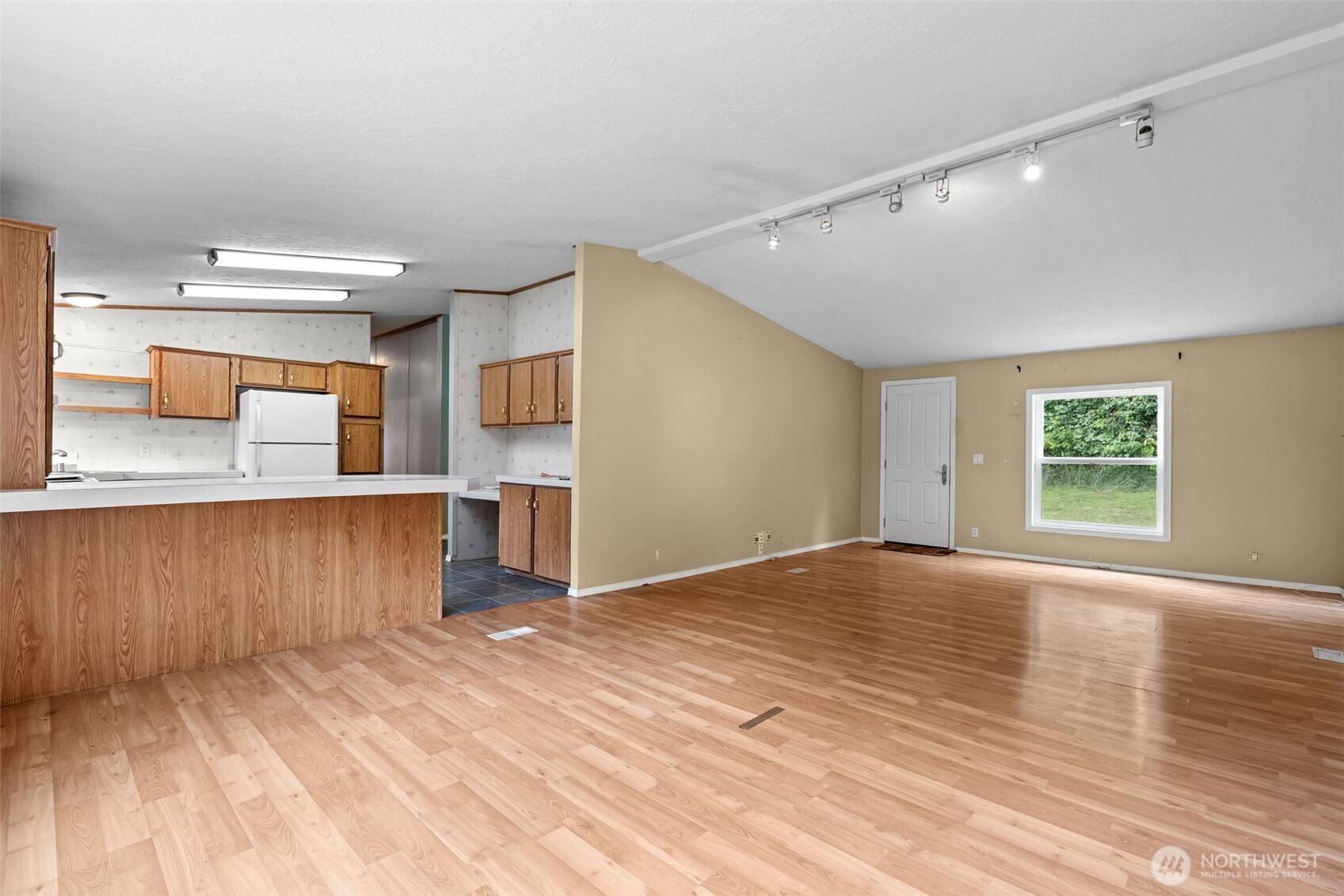 109 Tillie Road Onalaska, WA 98570 - Photo 10 of 39