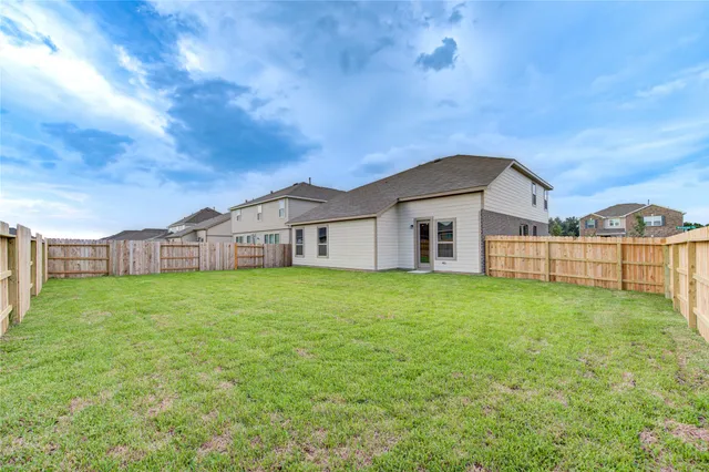$2,195 | 6120 Whitewing Road, Rosenberg, TX 77469
