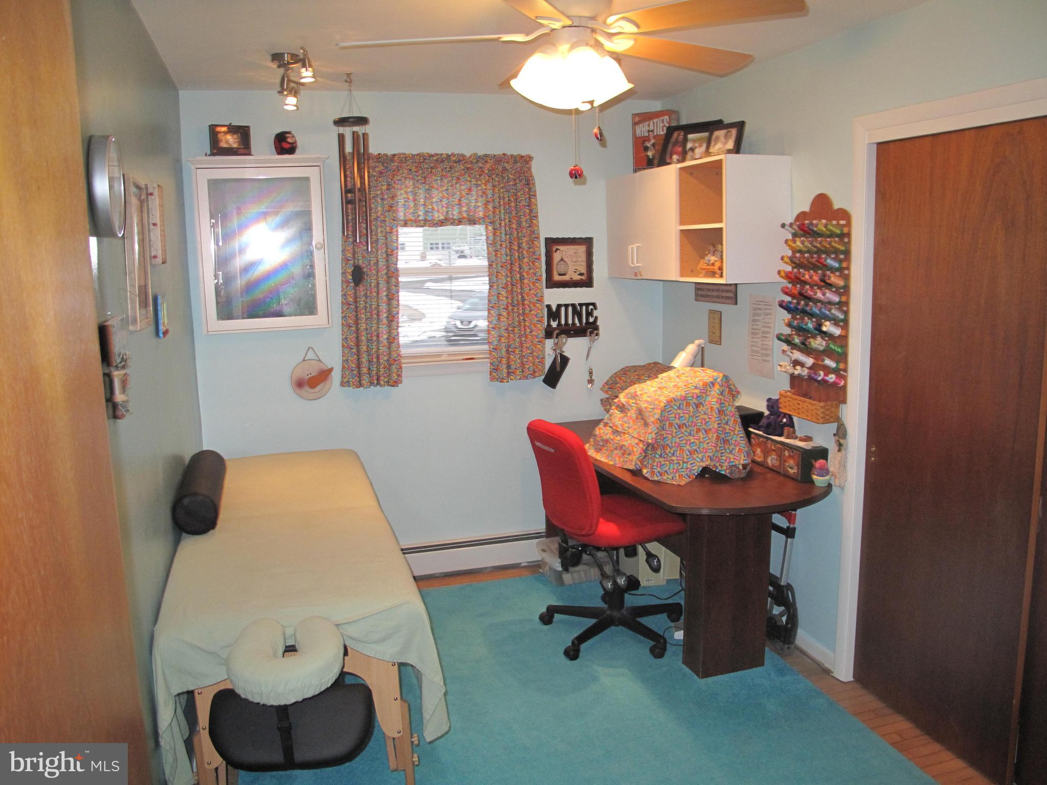 121 Spohn Road Reading, PA 19608 - Photo 11 of 20 Bedroom 3