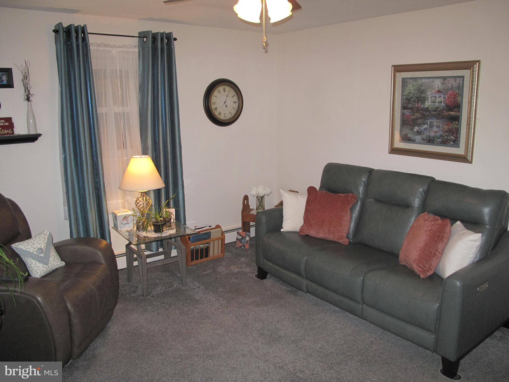 121 Spohn Road Reading, PA 19608 - Photo 3 of 20 V2