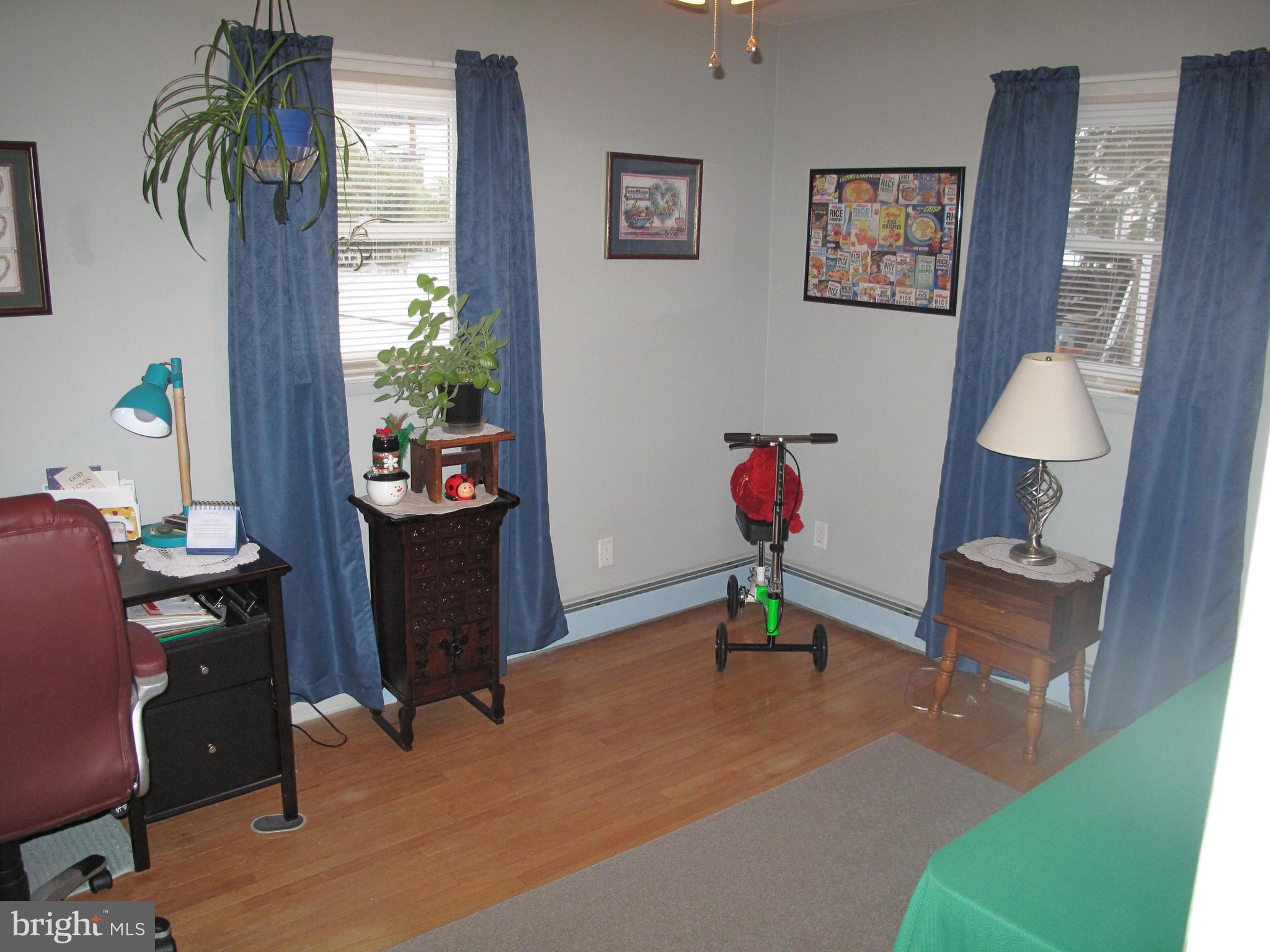 121 Spohn Road Reading, PA 19608 - Photo 9 of 20 Bedroom 2