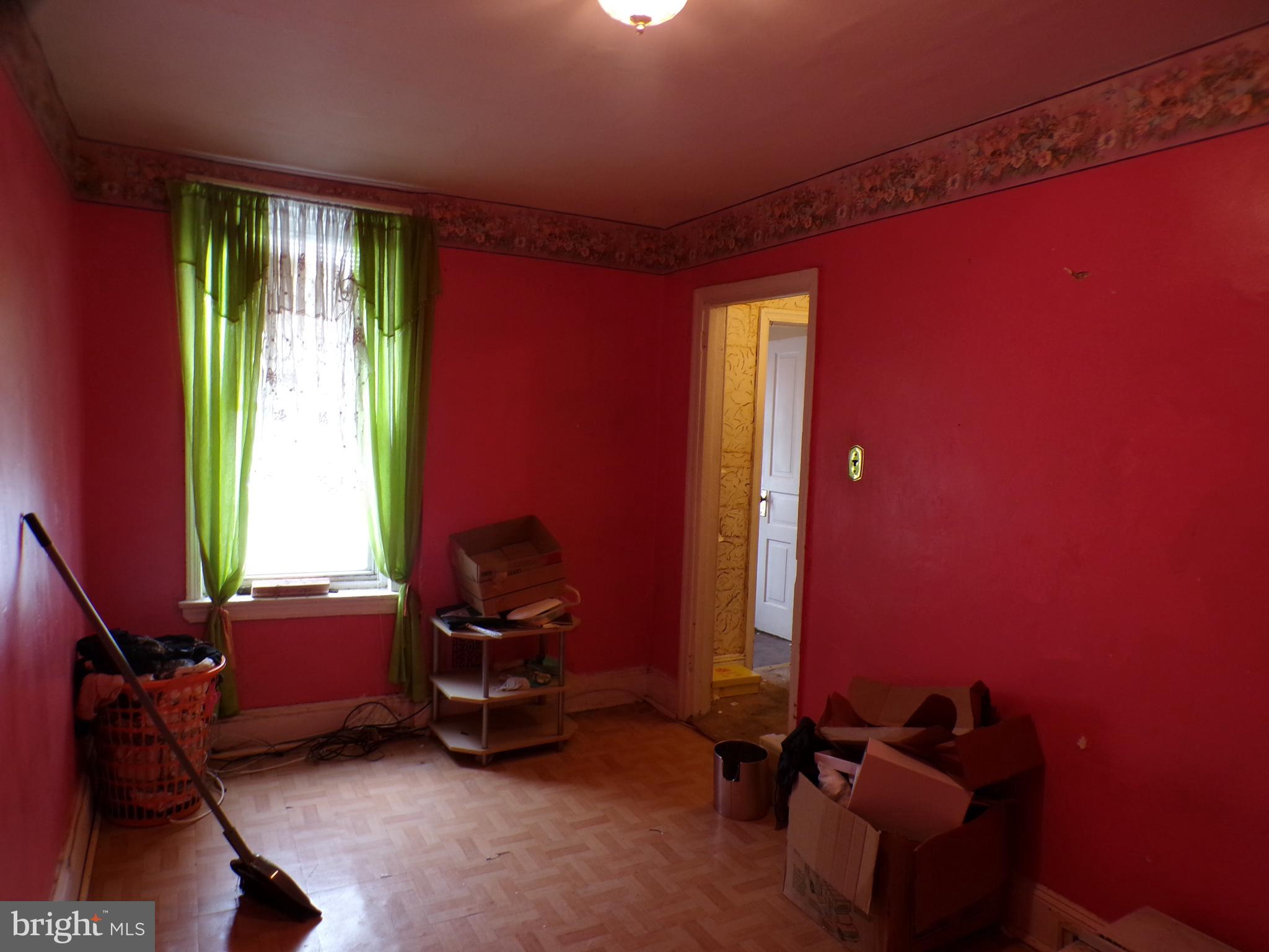 5662 Heiskell Street Philadelphia, PA 19144 - Photo 13 of 14 Gallery Image 13