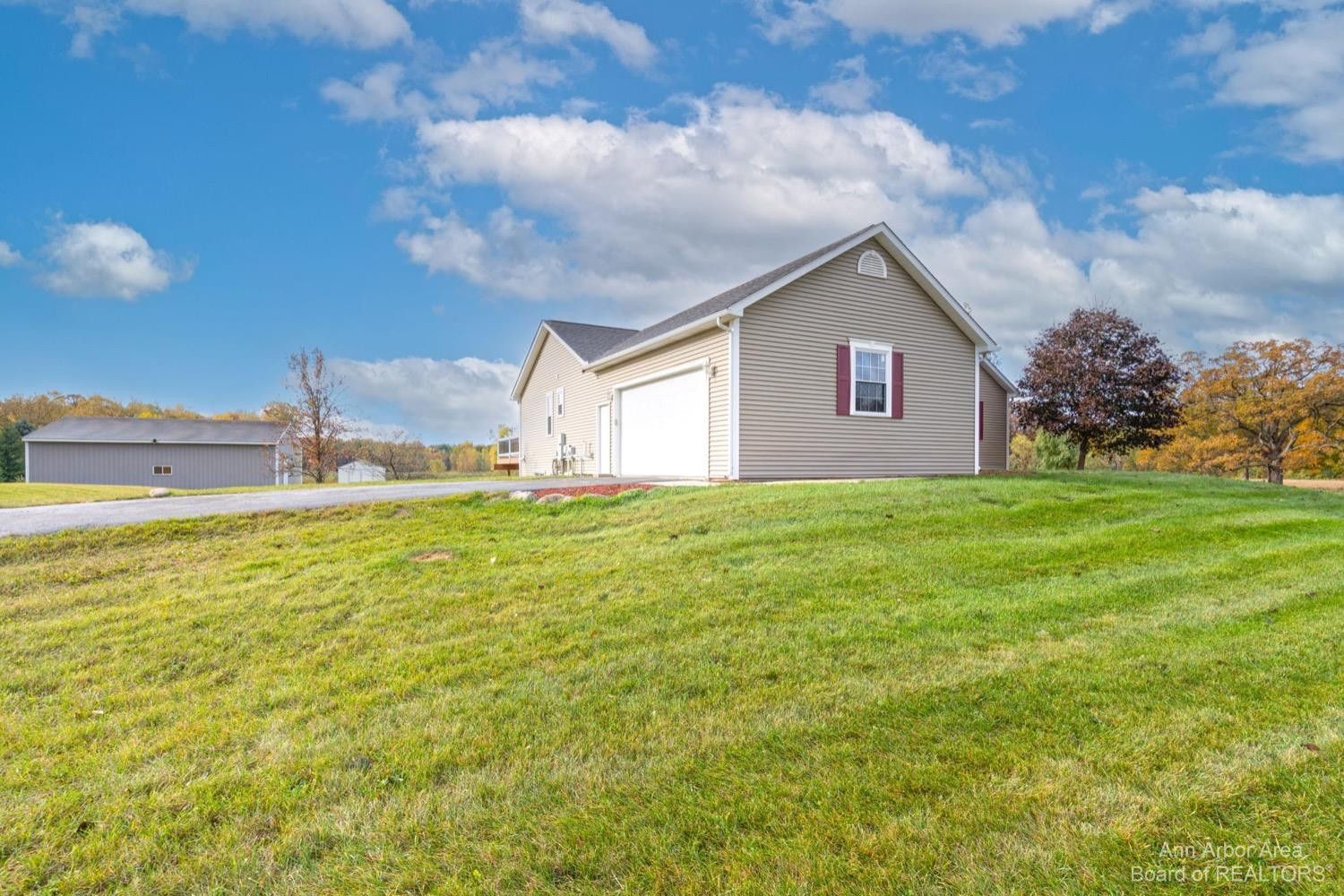 5900 Golf Club Road Howell, MI 48843 - Photo 26 of 53 Photo 26