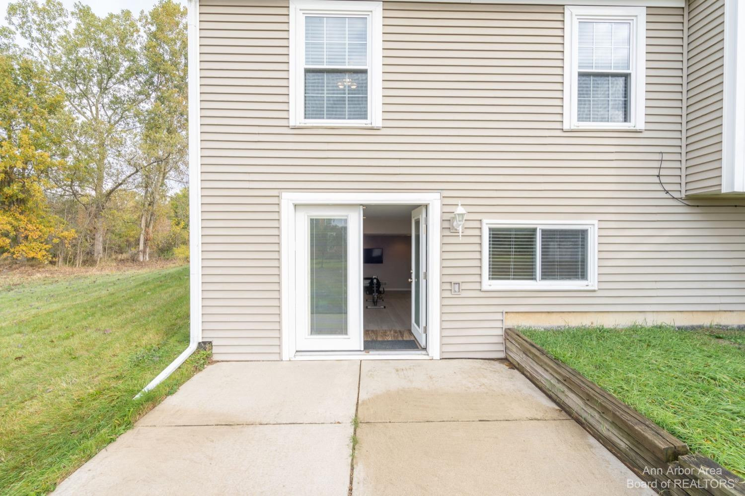 5900 Golf Club Road Howell, MI 48843 - Photo 28 of 53 Photo 28