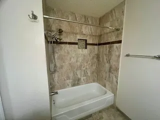 $2,199 | 1208 Oakwood Boulevard, Round Rock, TX 78681