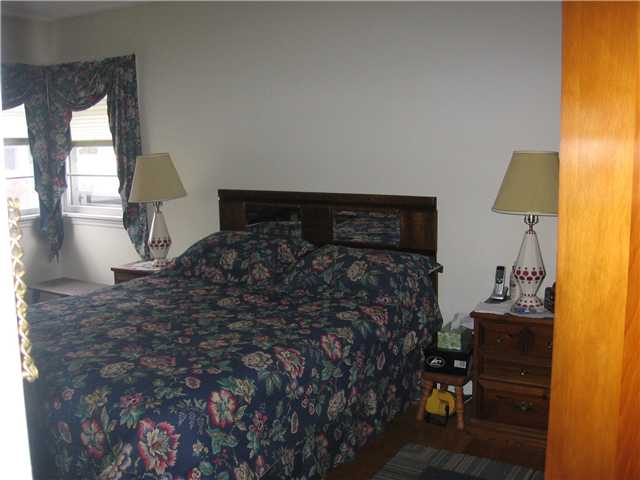 174 Charing Road Irondequoit, NY 14617 - Photo 8 of 12 Bedroom