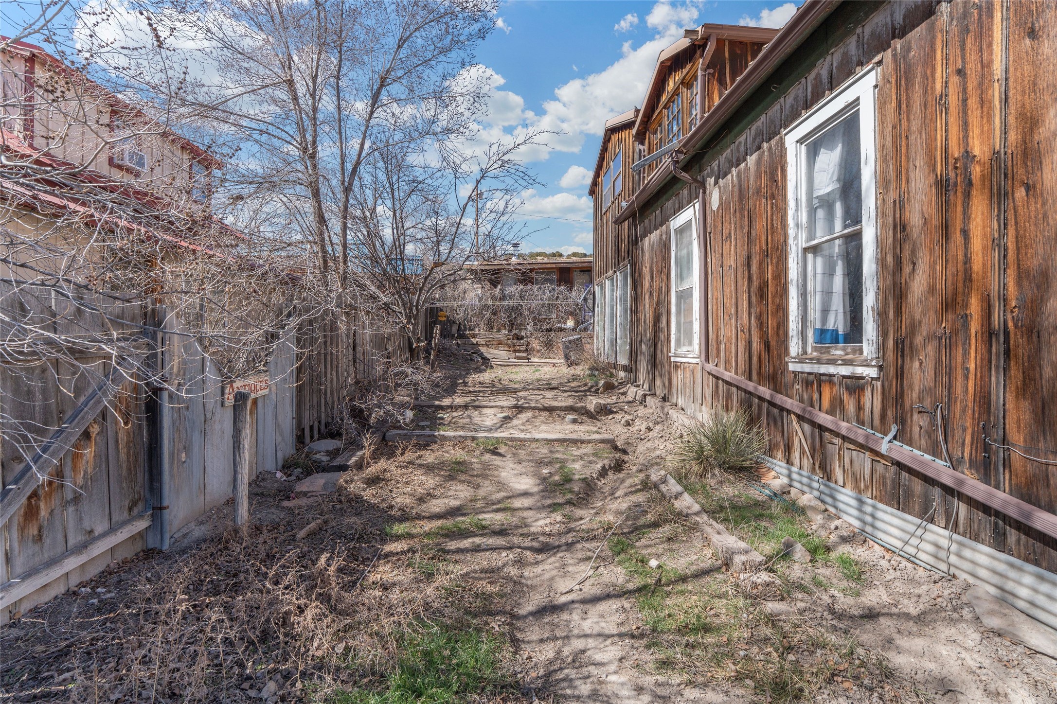 1 Opera House Road Cerrillos, NM 87010 - Photo 23 of 45