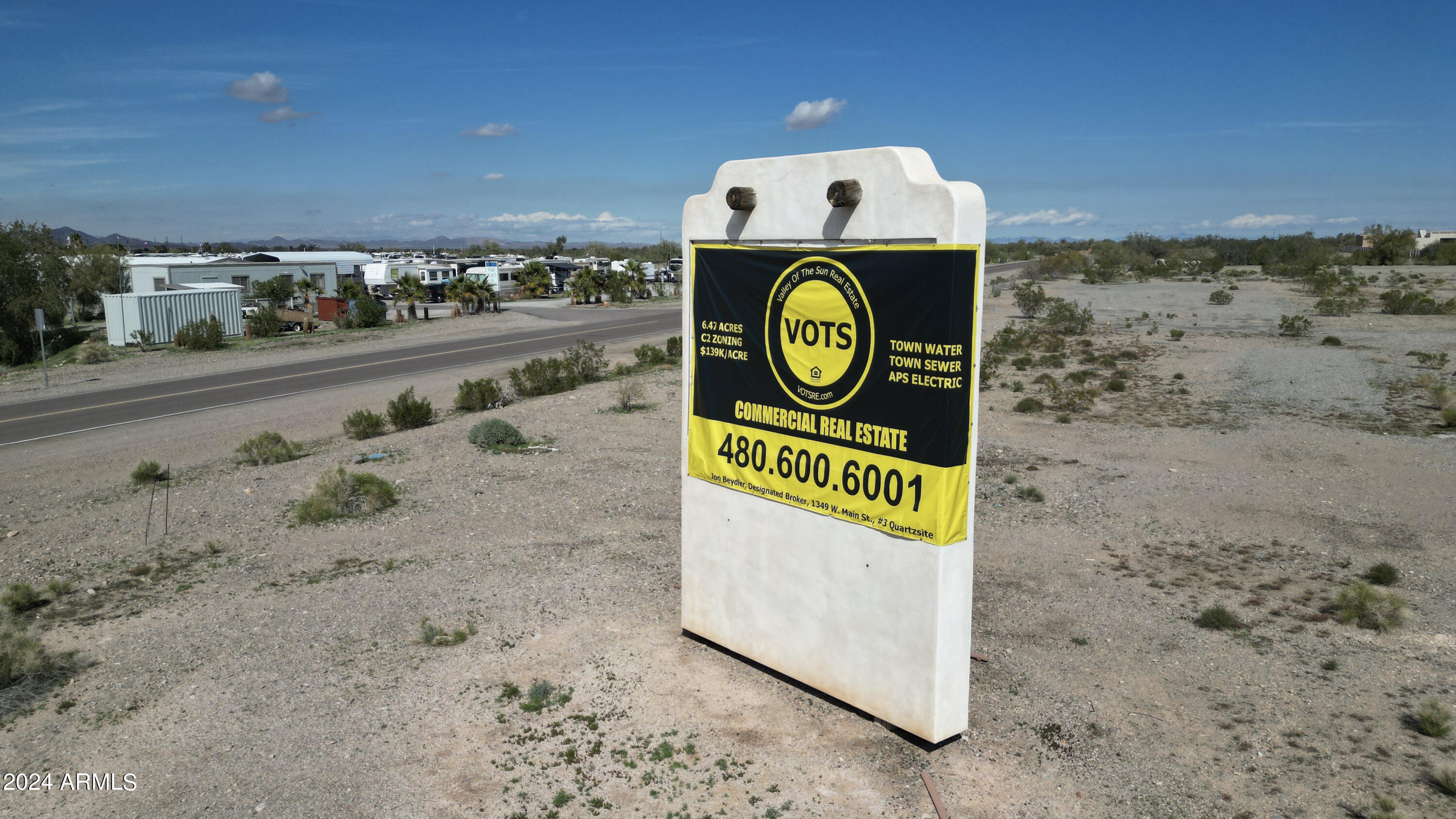 391 North Riggles Avenue Quartzsite, AZ 85346 - Photo 20 of 24 13-DJI_0450