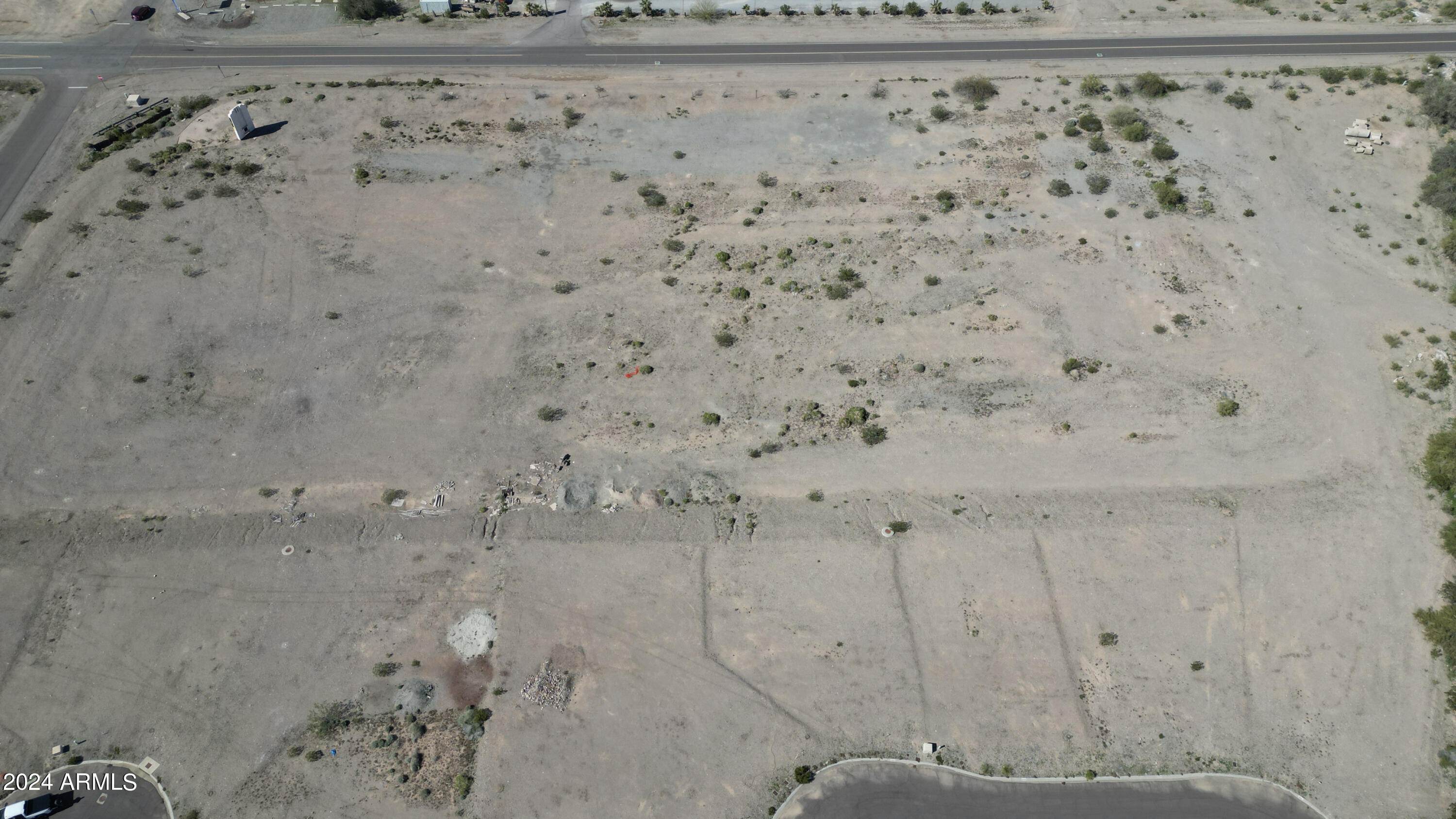 391 North Riggles Avenue Quartzsite, AZ 85346 - Photo 10 of 24 1-DJI_0438