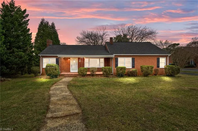 $264,900 | 17980 Highway 109, Denton, NC 27239