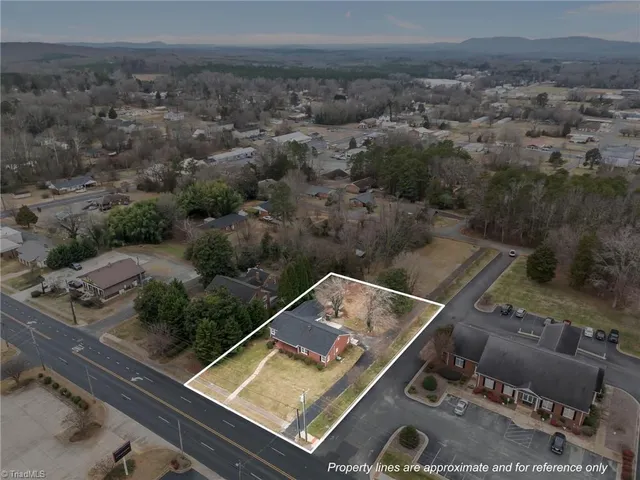 $264,900 | 17980 Highway 109, Denton, NC 27239