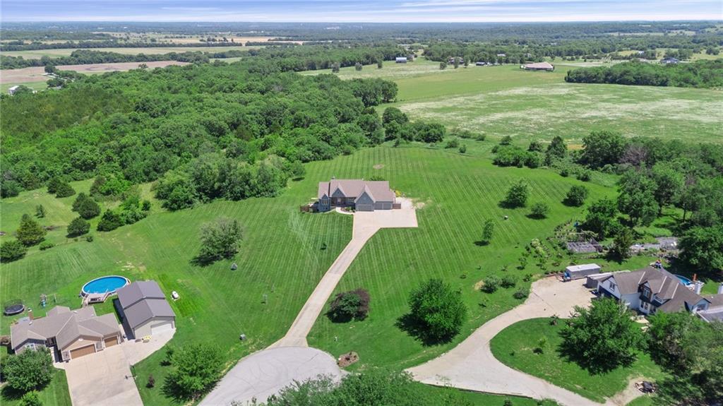 28265 Overbrook Road Paola, KS 66071 - Photo 65 of 70