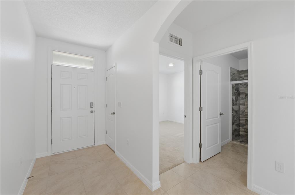 1823 Bluepoint Street St. Cloud, FL 34771 - Photo 8 of 39 Gallery Image 8