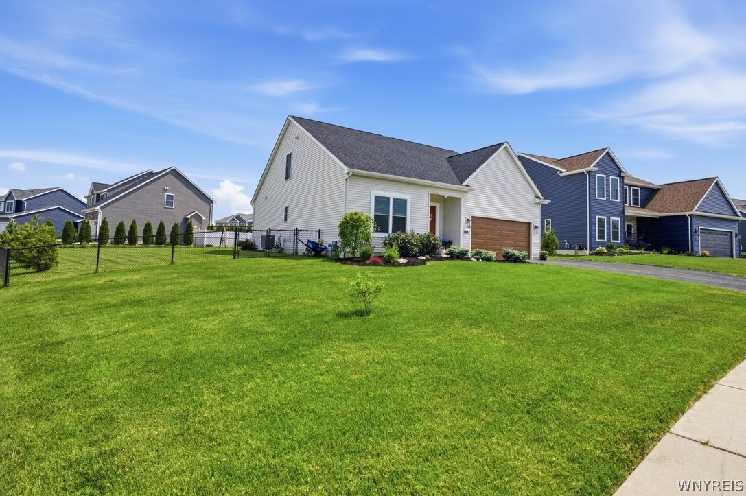 5561 Cooper Ridge Hamburg, NY 14075 - Photo 44 of 50 Corner lot